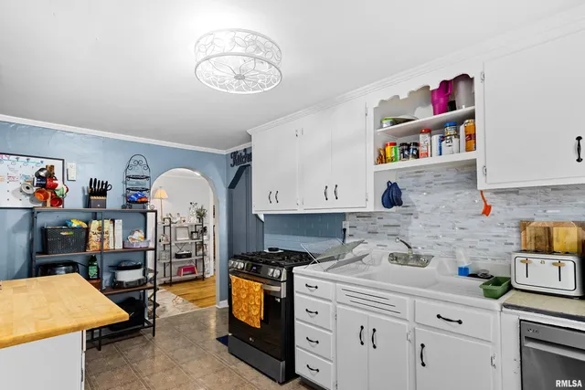 $85,000 | 4100 North Illinois Avenue, Peoria Heights, IL 61616