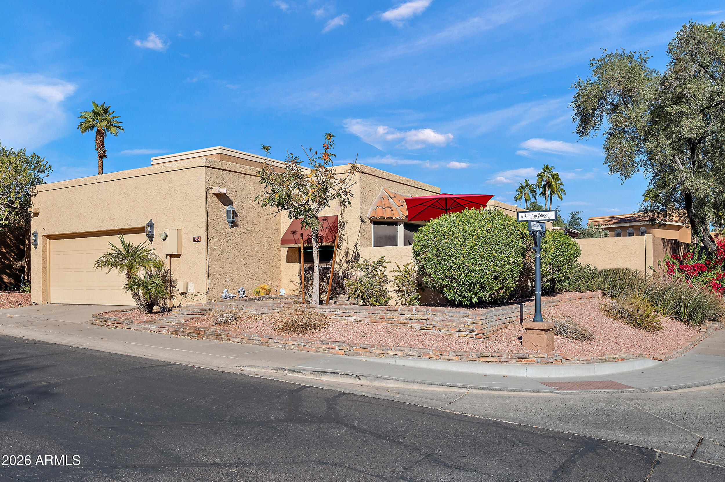 1066 East Clinton Street Phoenix, AZ 85020 - Photo 25 of 28 Corner Lot