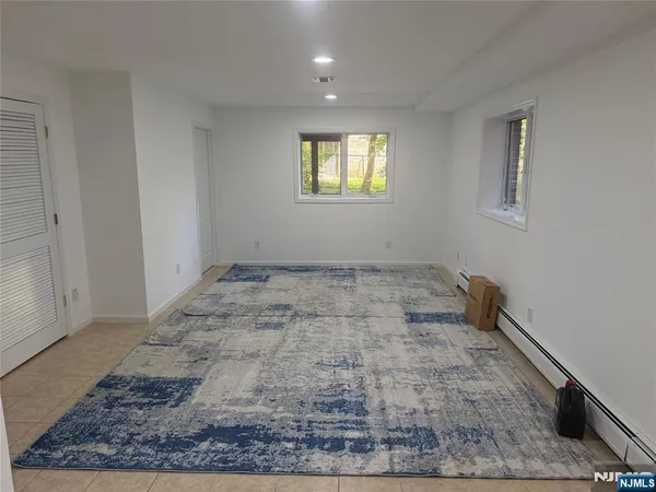 $1,350 | 530 B 1st Street, Unit B, Palisades Park, NJ 07650