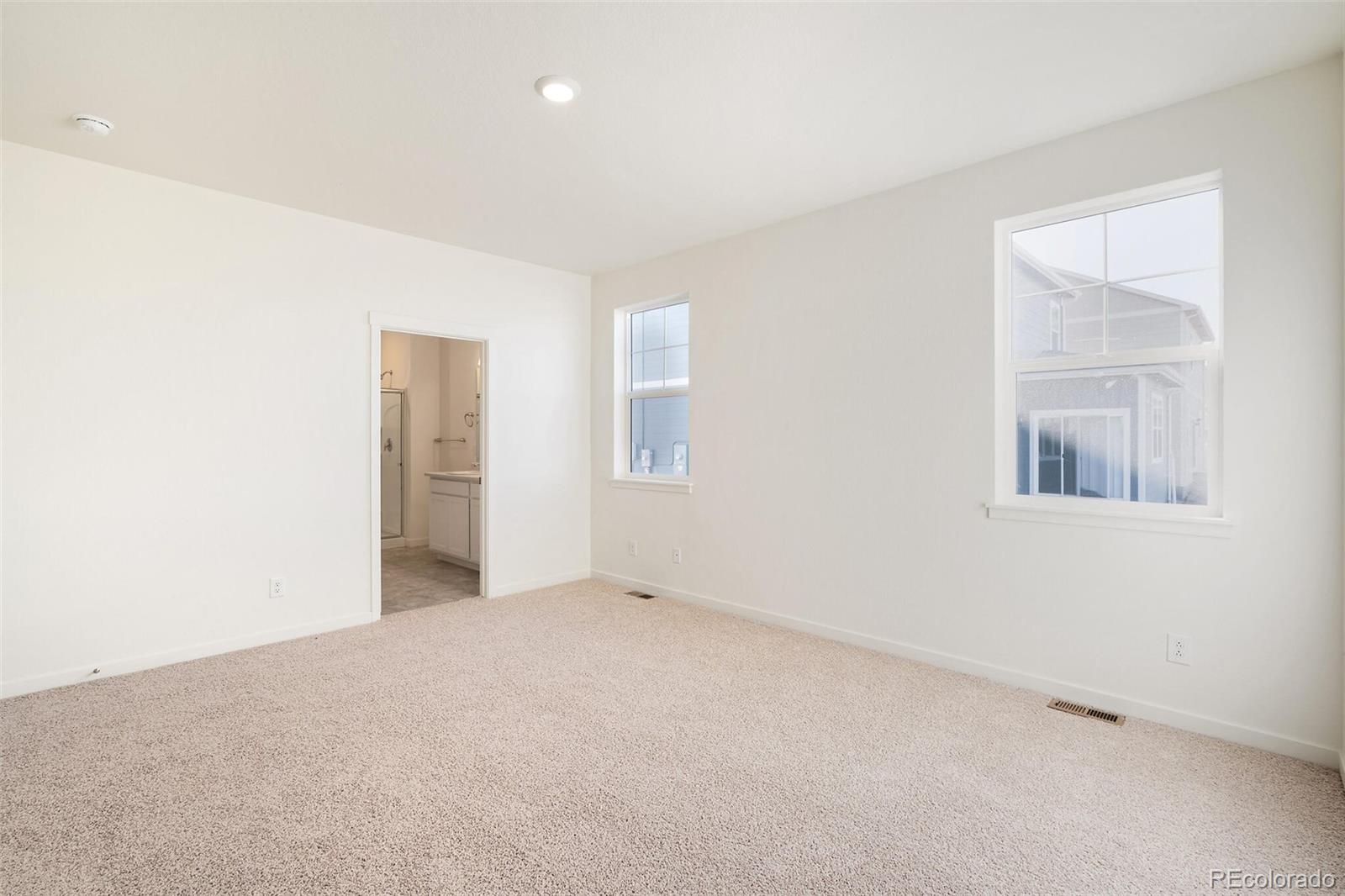 4859 Lynxes Way Johnstown, CO 80534 - Photo 20 of 28