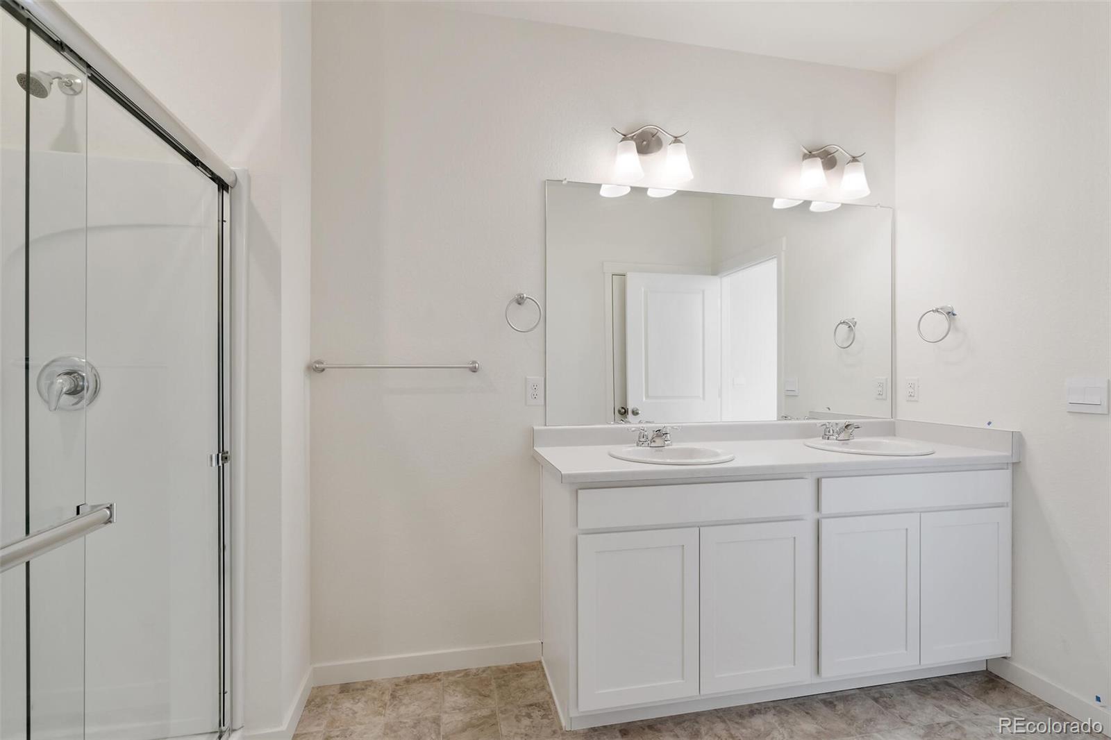 4859 Lynxes Way Johnstown, CO 80534 - Photo 22 of 28