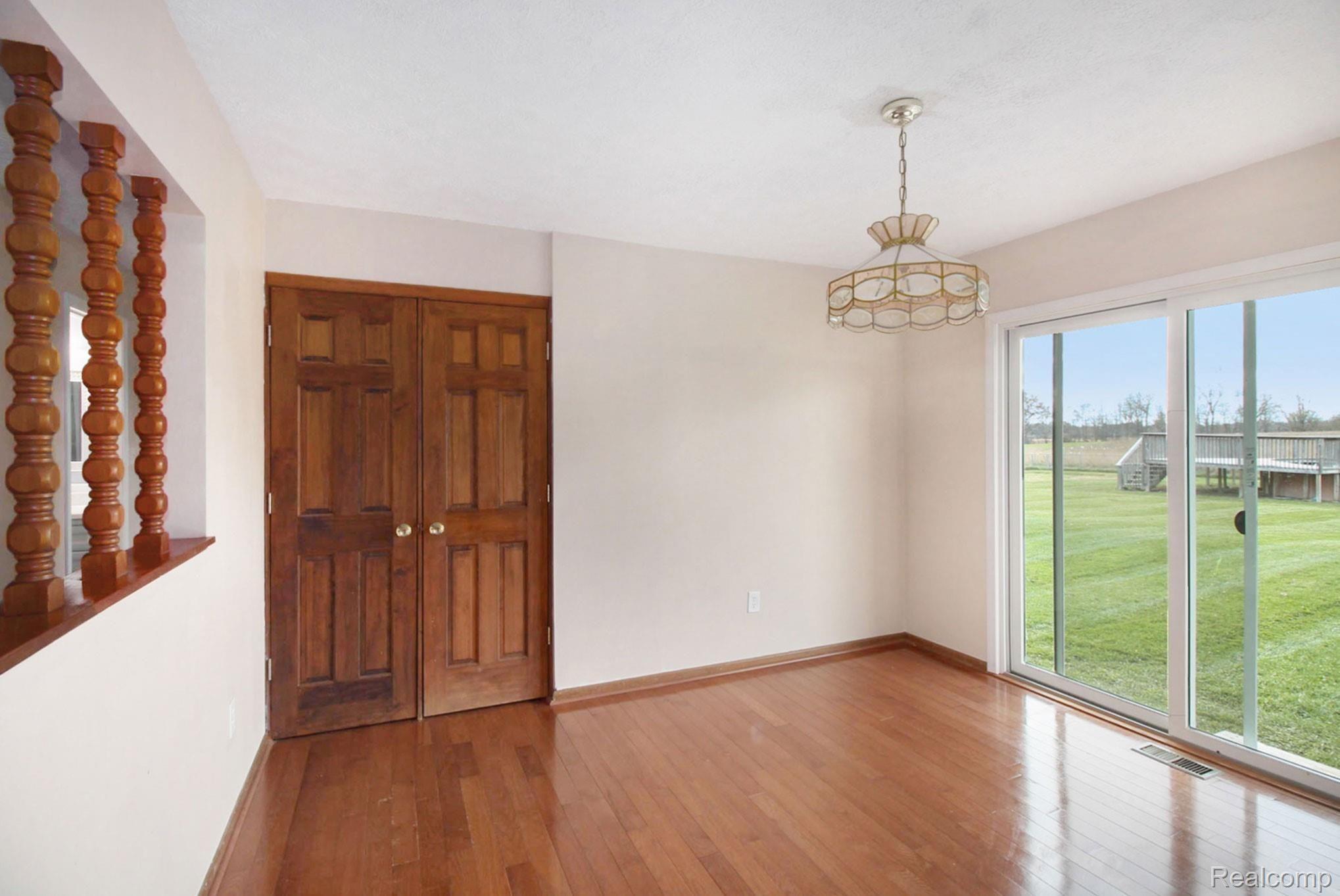 8323 North Gregory Road Fowlerville, MI 48836 - Photo 5 of 35 GR Diningroom.jpg