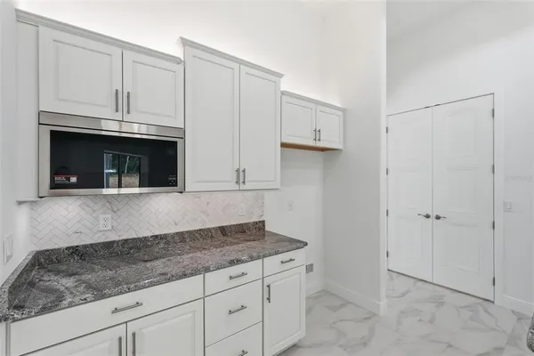 $949,000 | 421 West Chase Street, Hernando, FL 34442