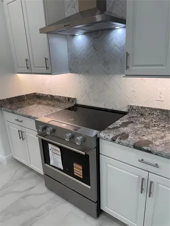 $949,000 | 421 West Chase Street, Hernando, FL 34442