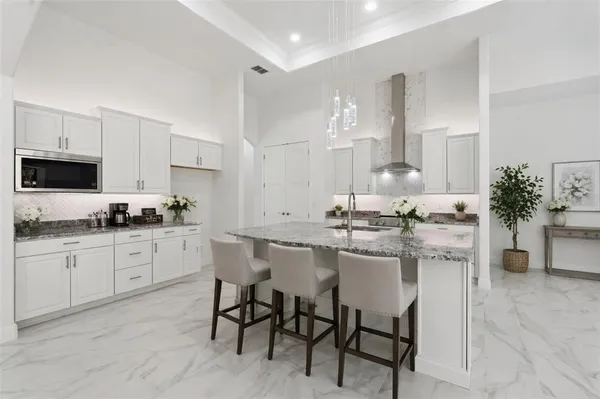 $949,000 | 421 West Chase Street, Hernando, FL 34442