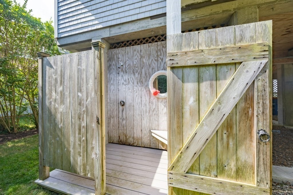91 Balsam Street Fairhaven, MA 02719 - Photo 11 of 39