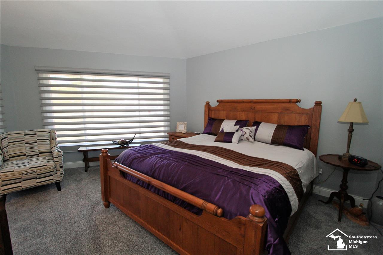 1355 Meanwell Road Dundee, MI 48131 - Photo 27 of 55 50036250-26.JPG