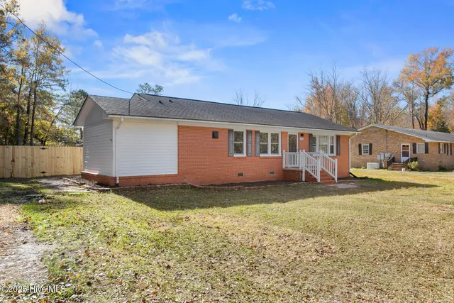 $231,500 | 2383 Burgaw Highway, Jacksonville, NC 28540