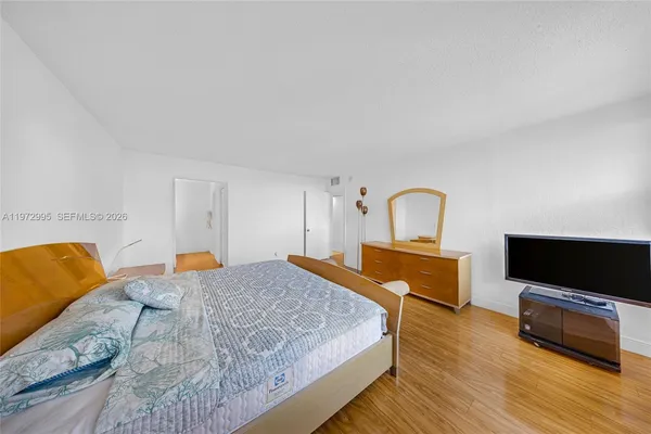 $2,500 | 1825 South Ocean Drive, Unit 708, Hallandale Beach, FL 33009