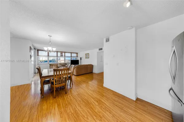 $2,500 | 1825 South Ocean Drive, Unit 708, Hallandale Beach, FL 33009