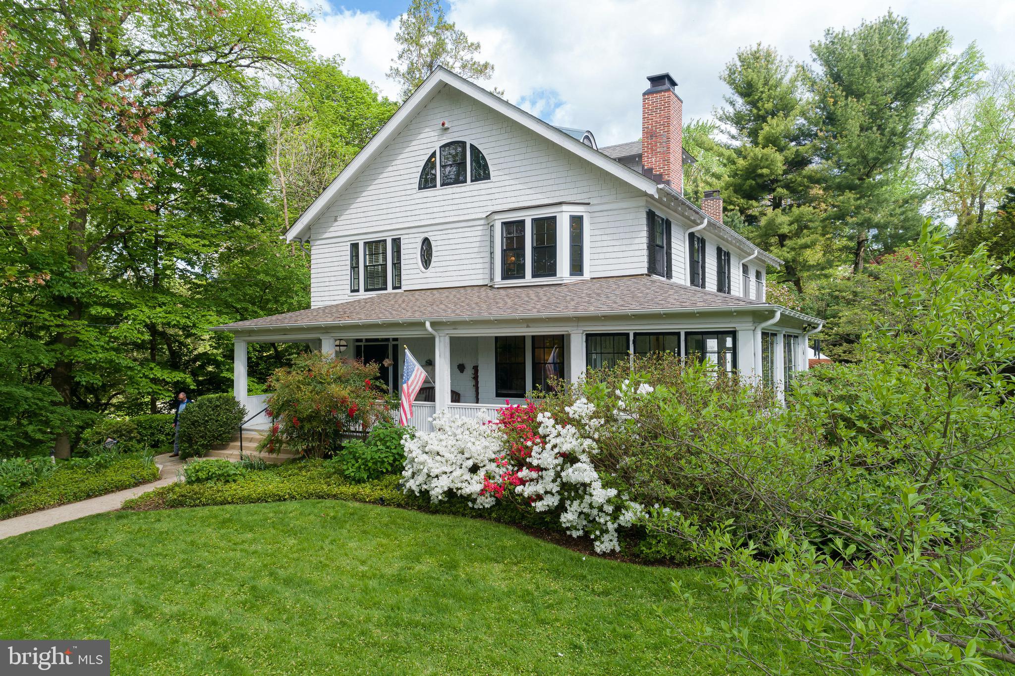 108 St Johns Road Baltimore, MD 21210 - Photo 3 of 97 Roland Park home situated on 3-tiered, double lot