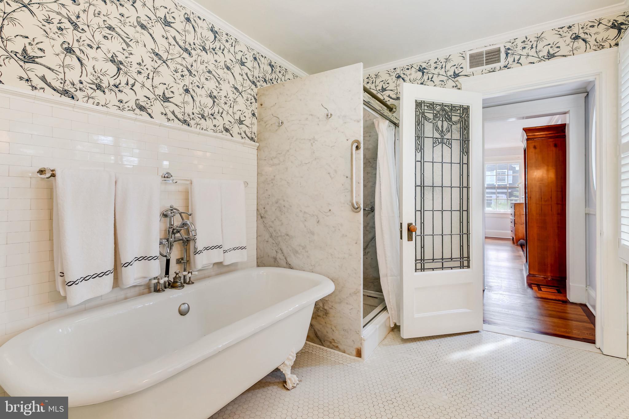 108 St Johns Road Baltimore, MD 21210 - Photo 45 of 97 Large primary full bath