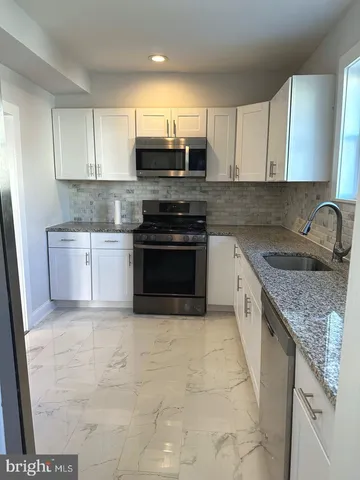 $2,400 | 147 West Albemarle Avenue, Lansdowne, PA 19050