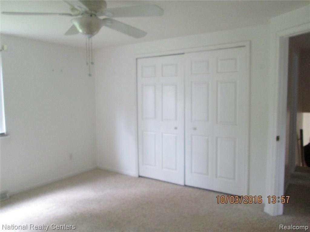 6602 Walters Road Clarkston, MI 48346 - Photo 11 of 32 IMG_0230.JPG