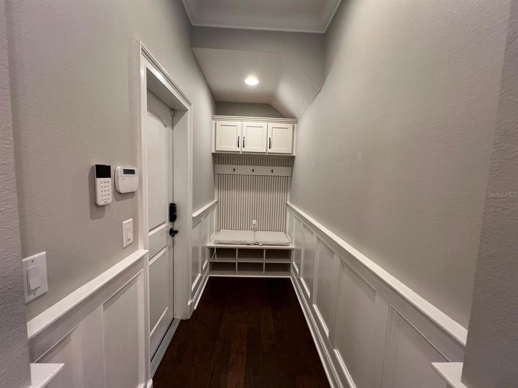 12927 Canopy Woods Way Winter Garden, FL 34787 - Photo 39 of 41 a view of a hallway