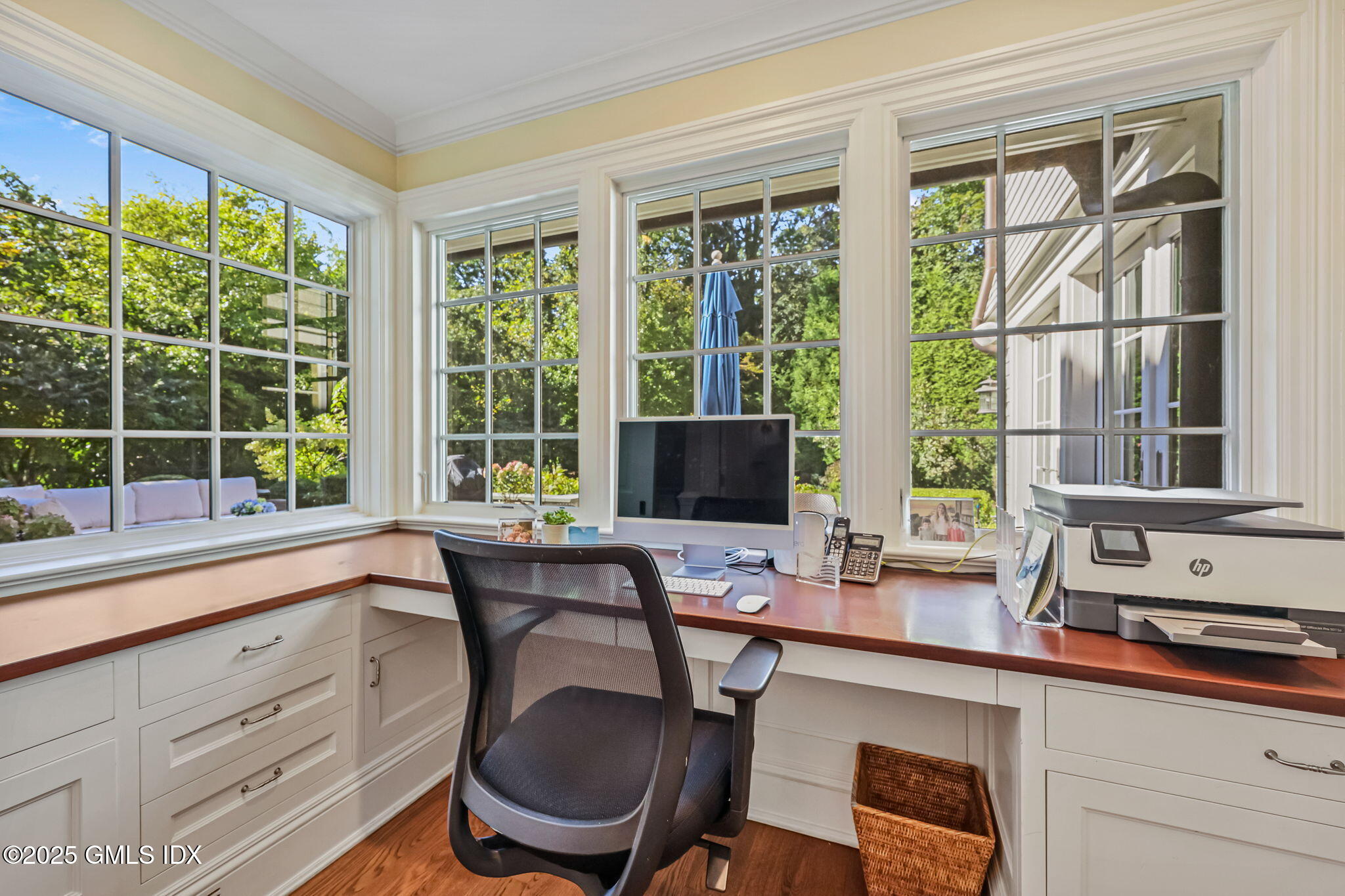 6 Gilliam Lane Riverside, CT 06878 - Photo 12 of 50 16-web-or-mls-6-gilliam-ln