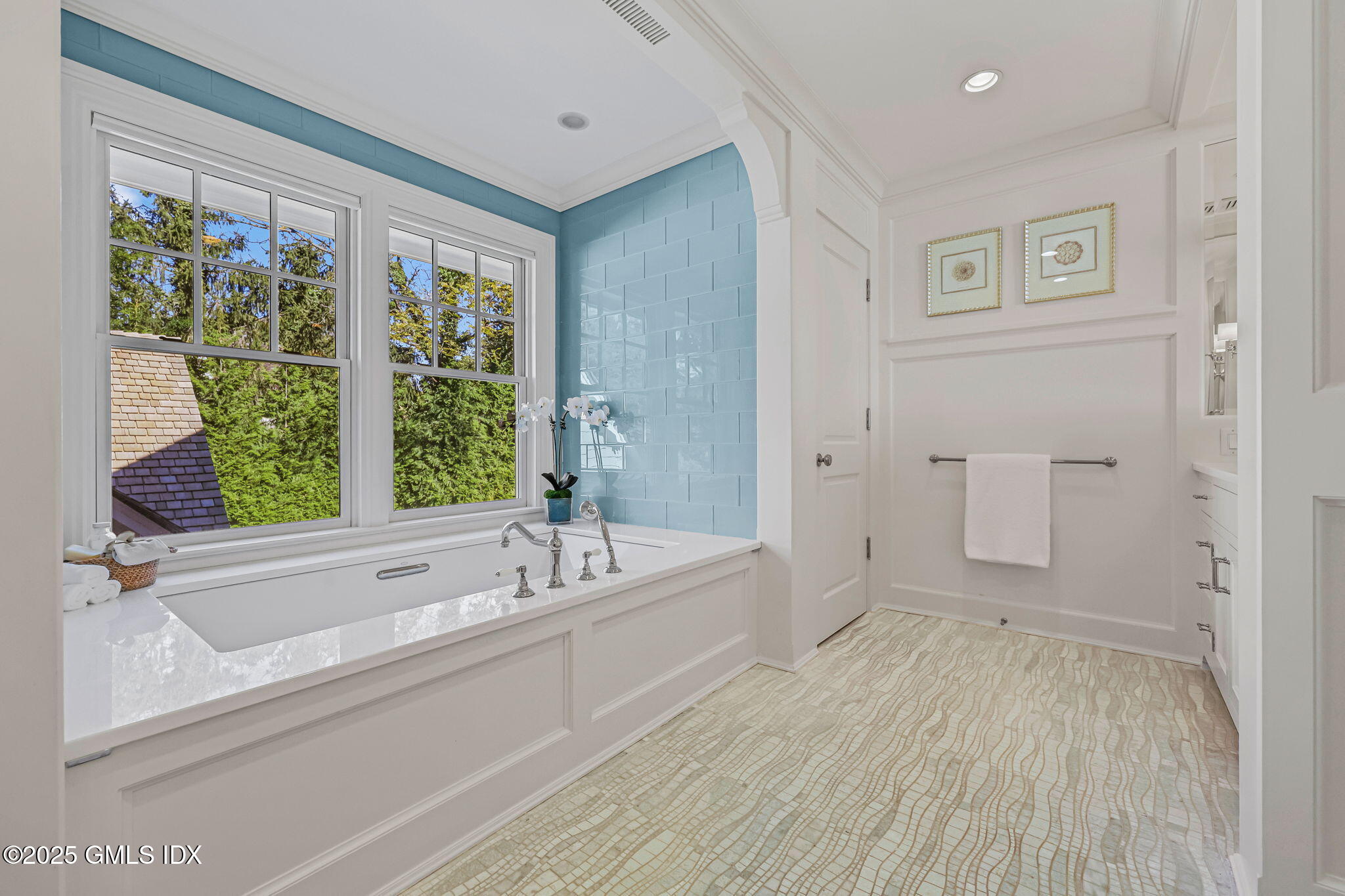 6 Gilliam Lane Riverside, CT 06878 - Photo 33 of 50 53-web-or-mls-6-gilliam-ln