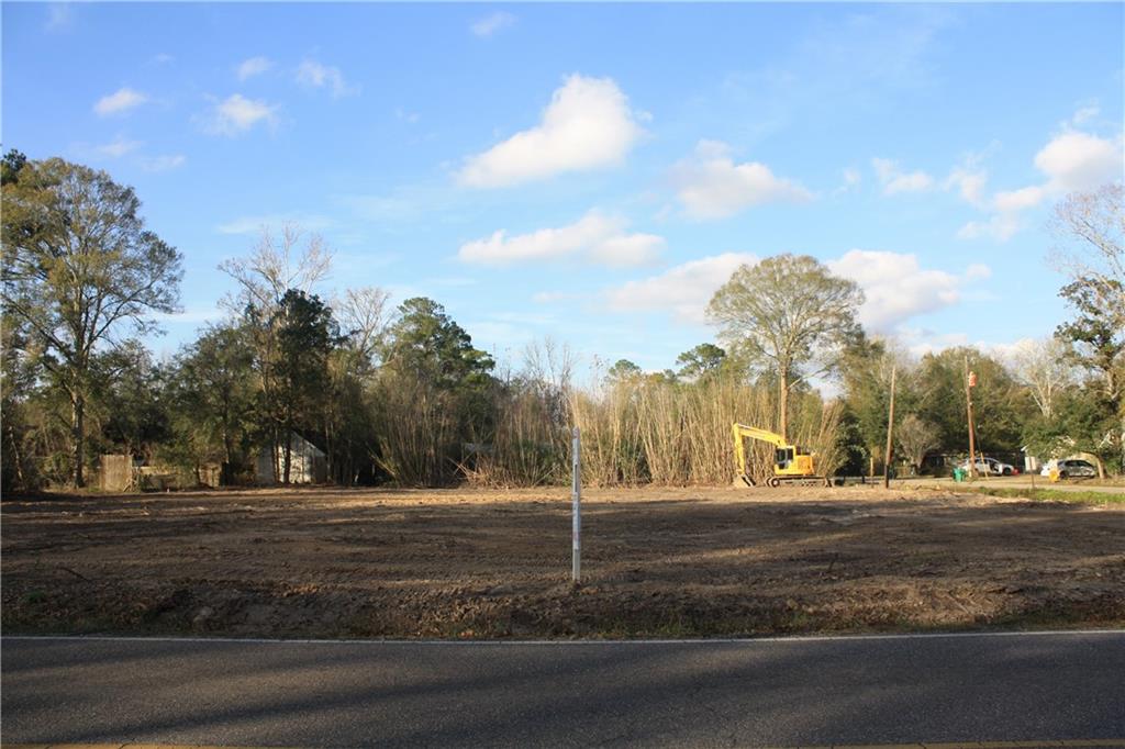 1190 Brownswitch Road Slidell, LA 70461 - Photo 2 of 11