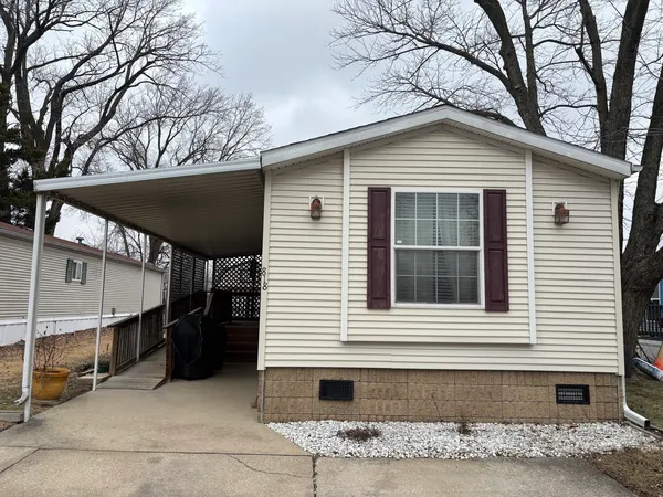 $52,500 | 818 Peach Tree Street, Urbana, IL 61802