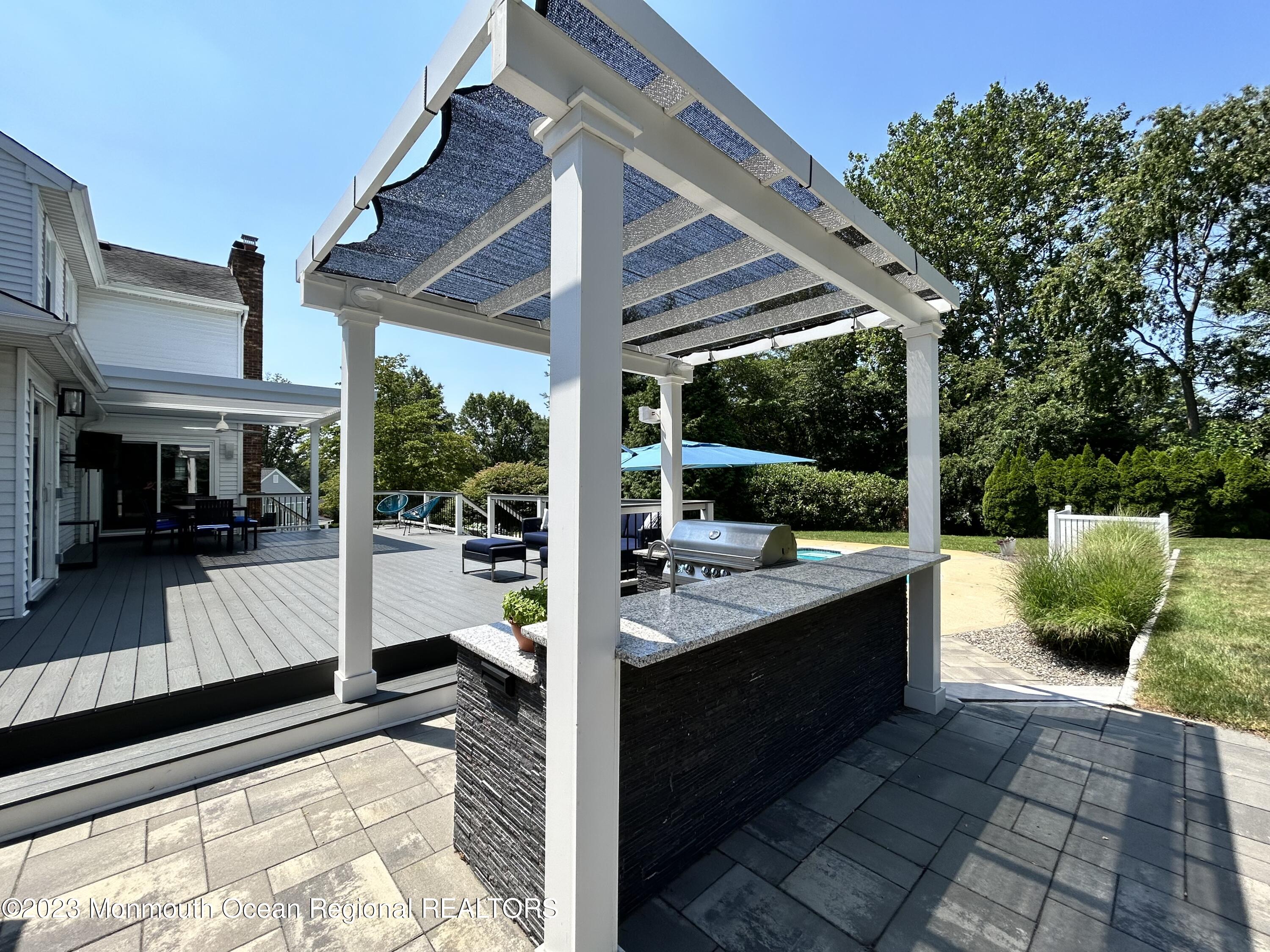 11 Quaker Road Middletown, NJ 07748 - Photo 23 of 25 Quaker Rd Exterior Kitchen