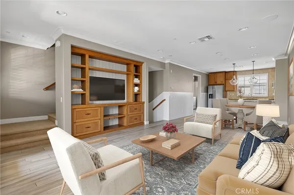 $4,500 | 228 Capricorn, Irvine, CA 92618