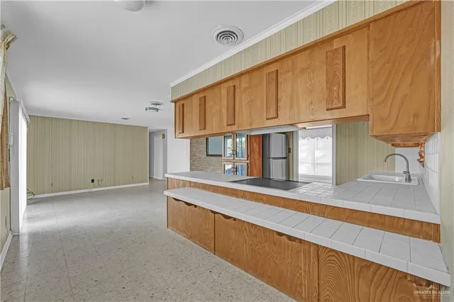 $1,750 | 1110 Walnut Avenue, McAllen, TX 78501