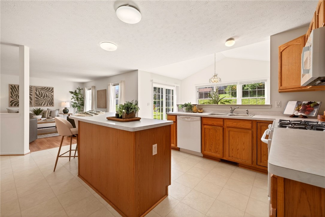 47 Parnell Drive Riga, NY 14428 - Photo 15 of 36