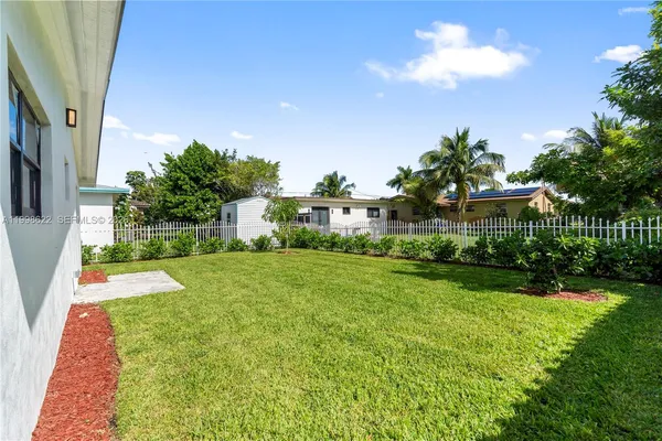 $3,400 | 1911 Southwest 57th Avenue, West Park, FL 33023