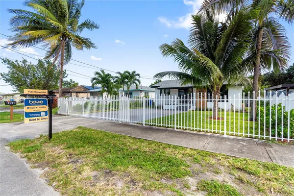 $3,400 | 1911 Southwest 57th Avenue, West Park, FL 33023