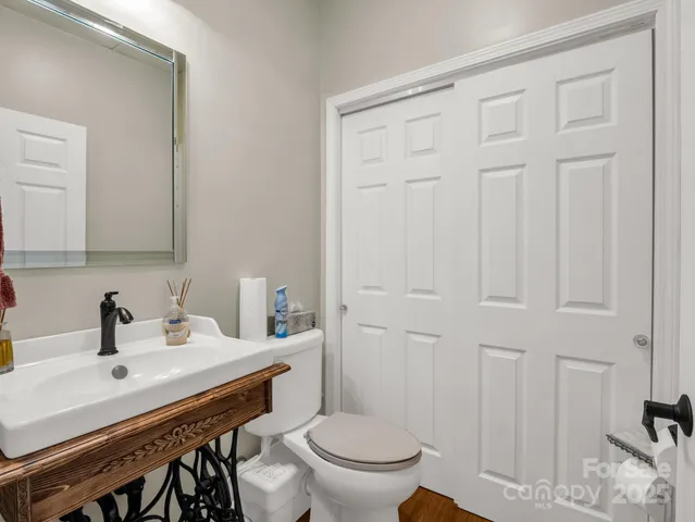 $495,000 | 1615 Oak Park Court, Iron Station, NC 28080