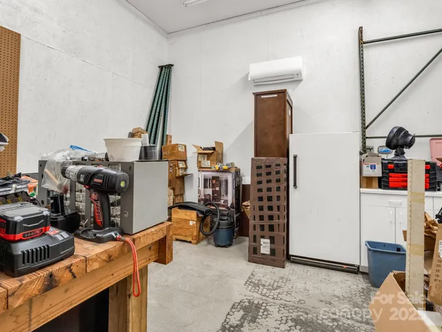 $495,000 | 1615 Oak Park Court, Iron Station, NC 28080