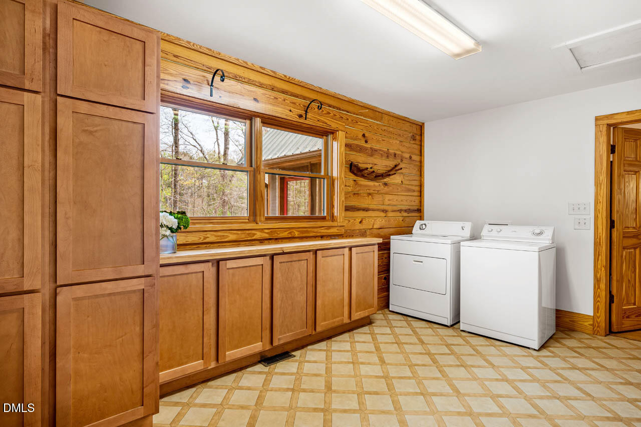 546 Oak Hill Road Pittsboro, NC 27312 - Photo 27 of 66 546OakHillRd-021