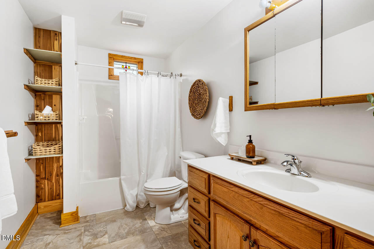 546 Oak Hill Road Pittsboro, NC 27312 - Photo 29 of 66 546OakHillRd-023