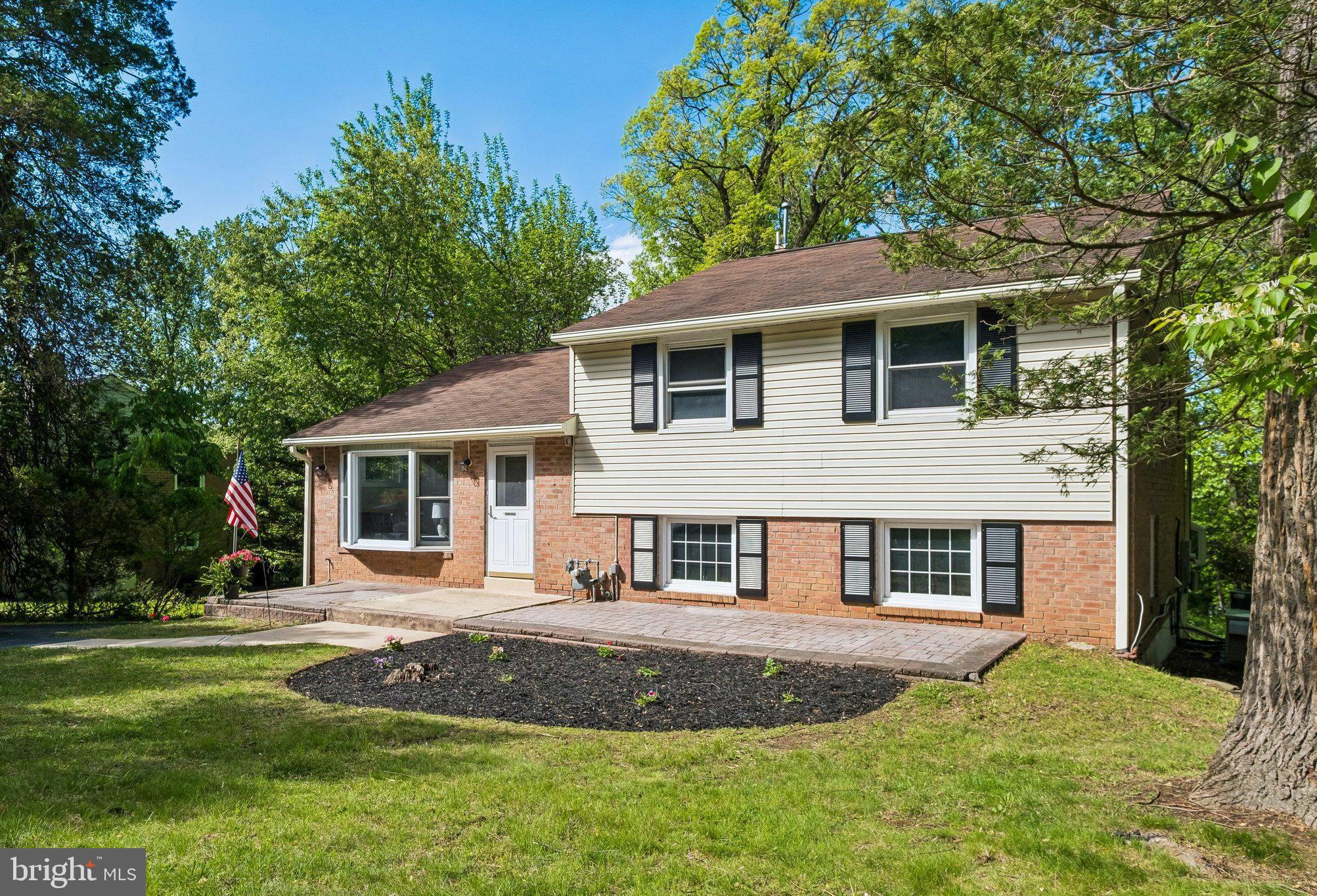 615 Mallard Road Wayne, PA 19087 - Photo 2 of 59 Gallery Image 2