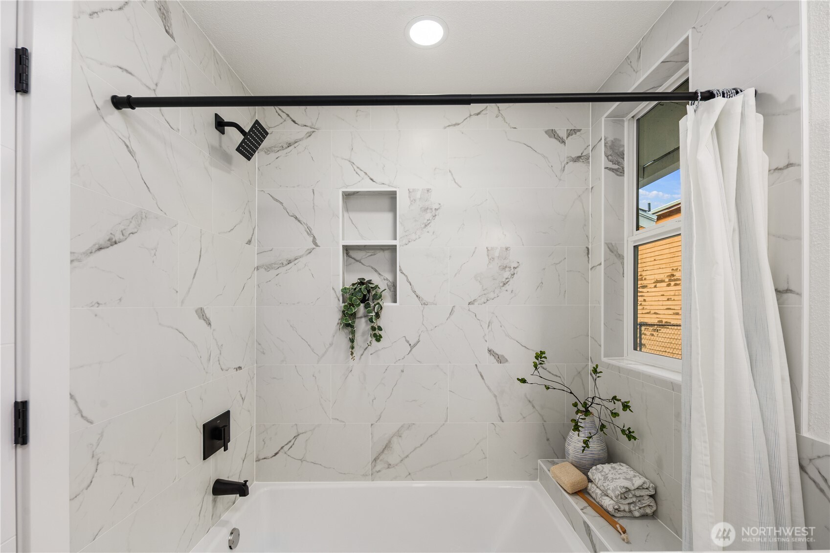 1717 Edmonds Avenue Northeast Renton, WA 98056 - Photo 21 of 32