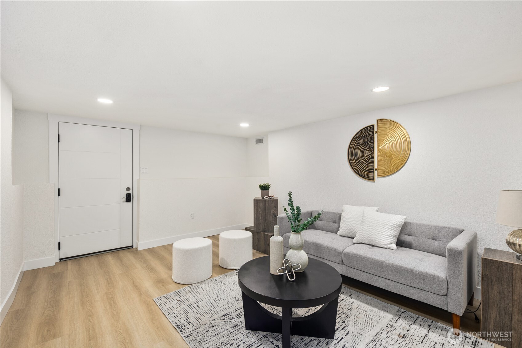 1717 Edmonds Avenue Northeast Renton, WA 98056 - Photo 24 of 32