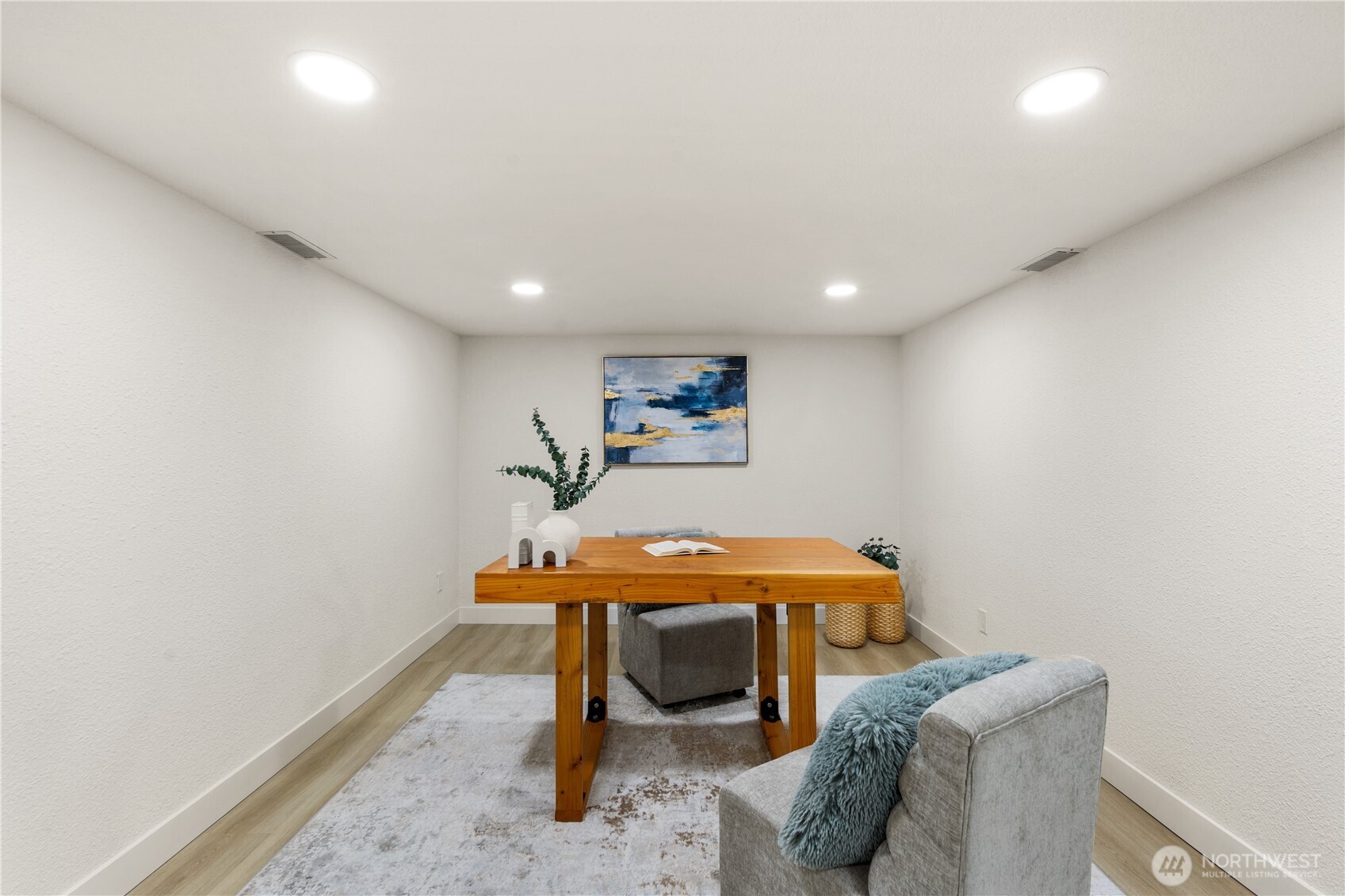 1717 Edmonds Avenue Northeast Renton, WA 98056 - Photo 26 of 32