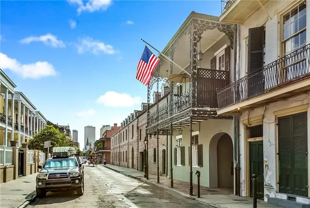 $1,550 | 1225 Chartres Street, Unit 14, New Orleans, LA 70116