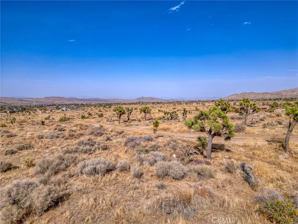0 Santa Barbara Drive El Monte, CA 91732 - Photo 25 of 36 a view of an ocean