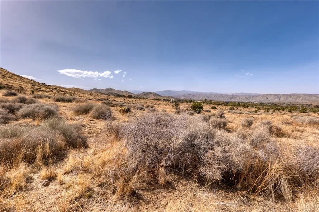 0 Santa Barbara Drive El Monte, CA 91732 - Photo 35 of 36 a view of an ocean