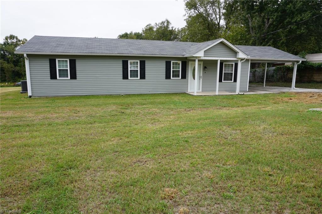228 Coolidge Avenue Mount Airy, NC 27030 - Photo 1 of 30 Gallery Image 1