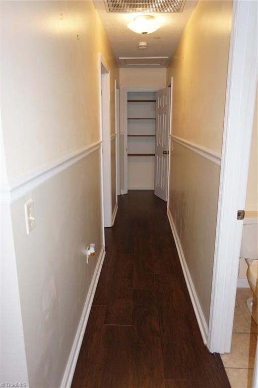 228 Coolidge Avenue Mount Airy, NC 27030 - Photo 8 of 30 Gallery Image 8