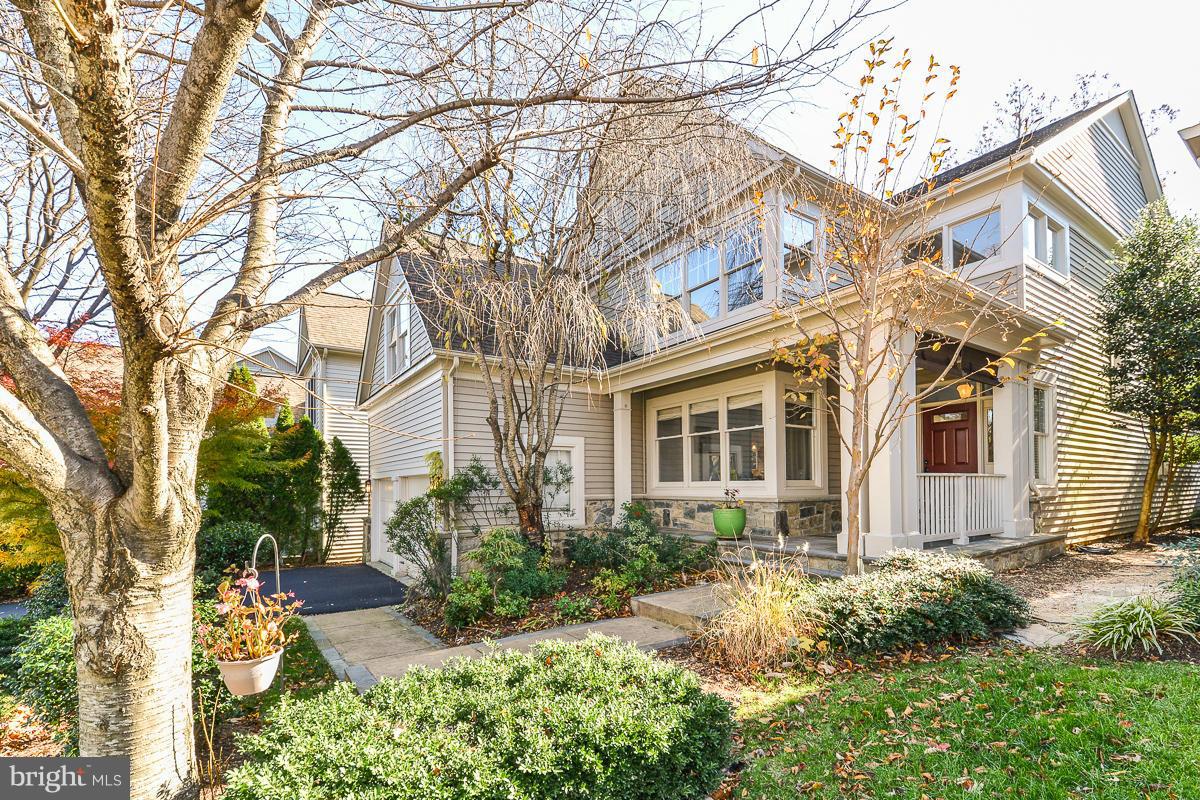 1322 Red Hawk Circle Reston, VA 20194 - Photo 1 of 26 Exterior (Front)