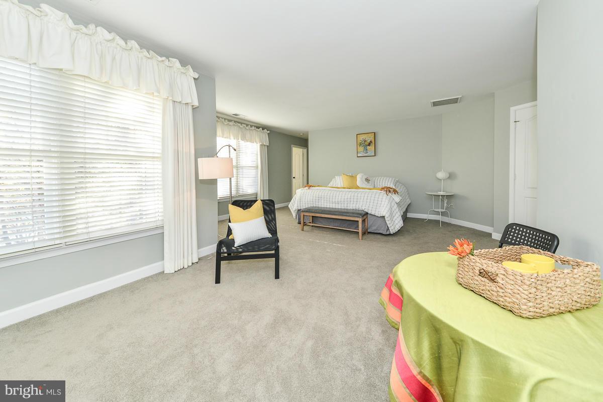 1322 Red Hawk Circle Reston, VA 20194 - Photo 13 of 26 Bedroom (Master)