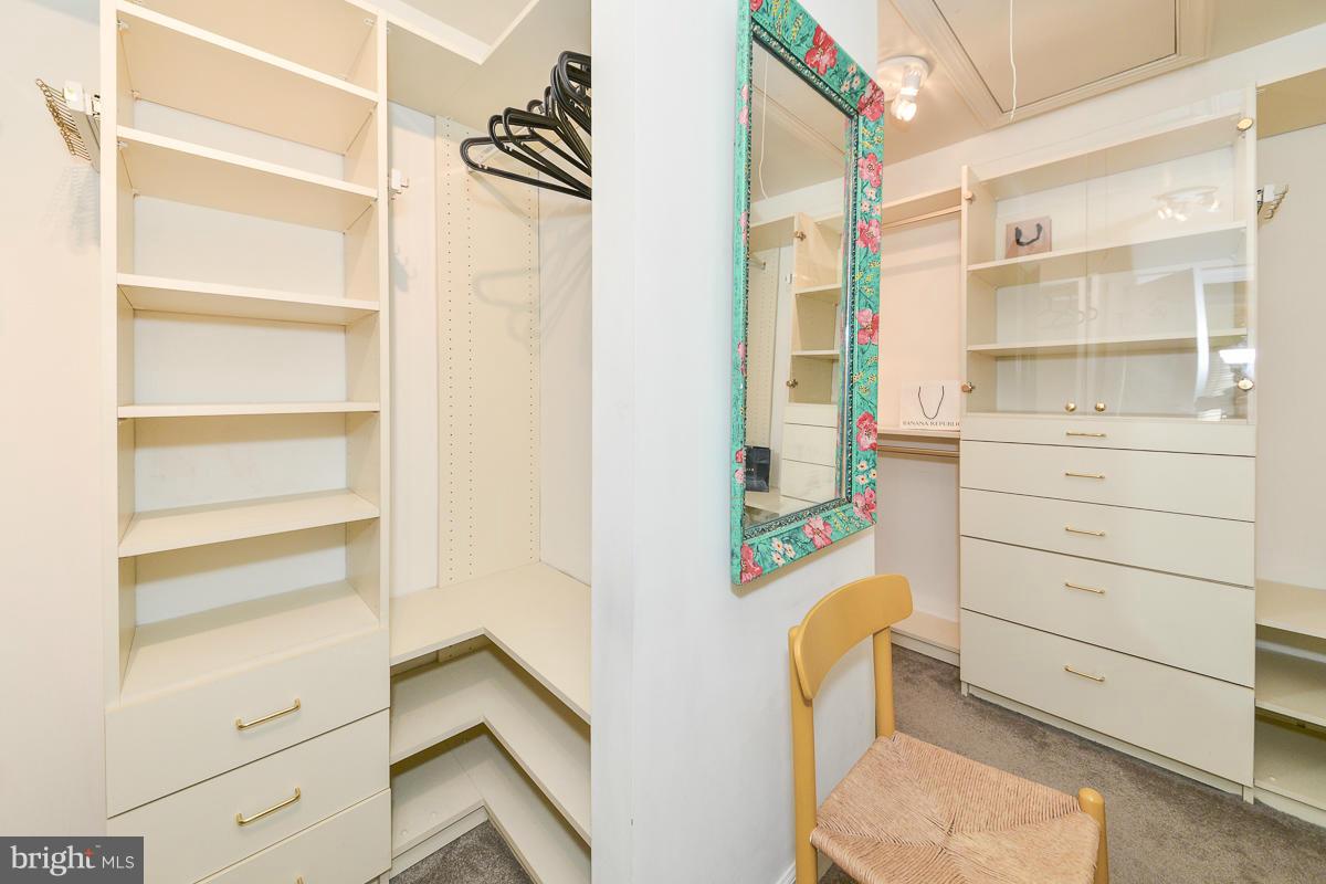 1322 Red Hawk Circle Reston, VA 20194 - Photo 16 of 26 Bedroom (Master)