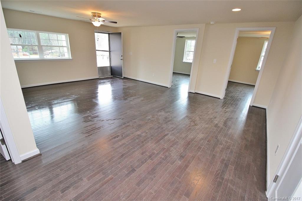 1229 Stringfellow Road Chester, SC 29706 - Photo 5 of 19