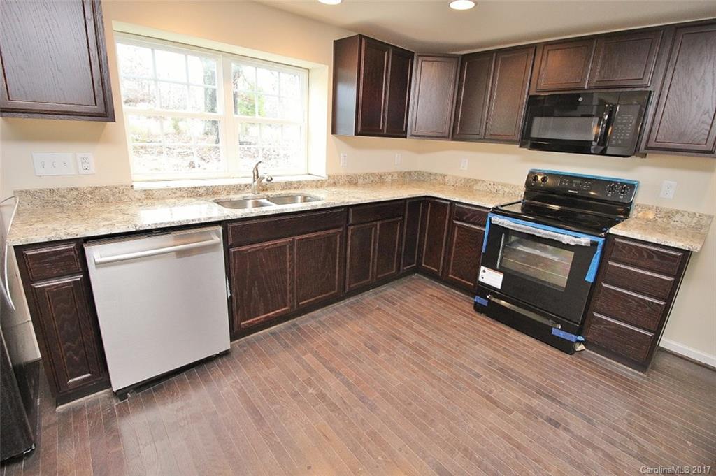 1229 Stringfellow Road Chester, SC 29706 - Photo 10 of 19