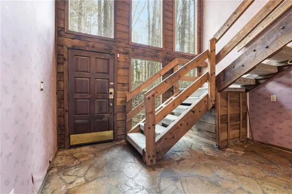 a view of entryway