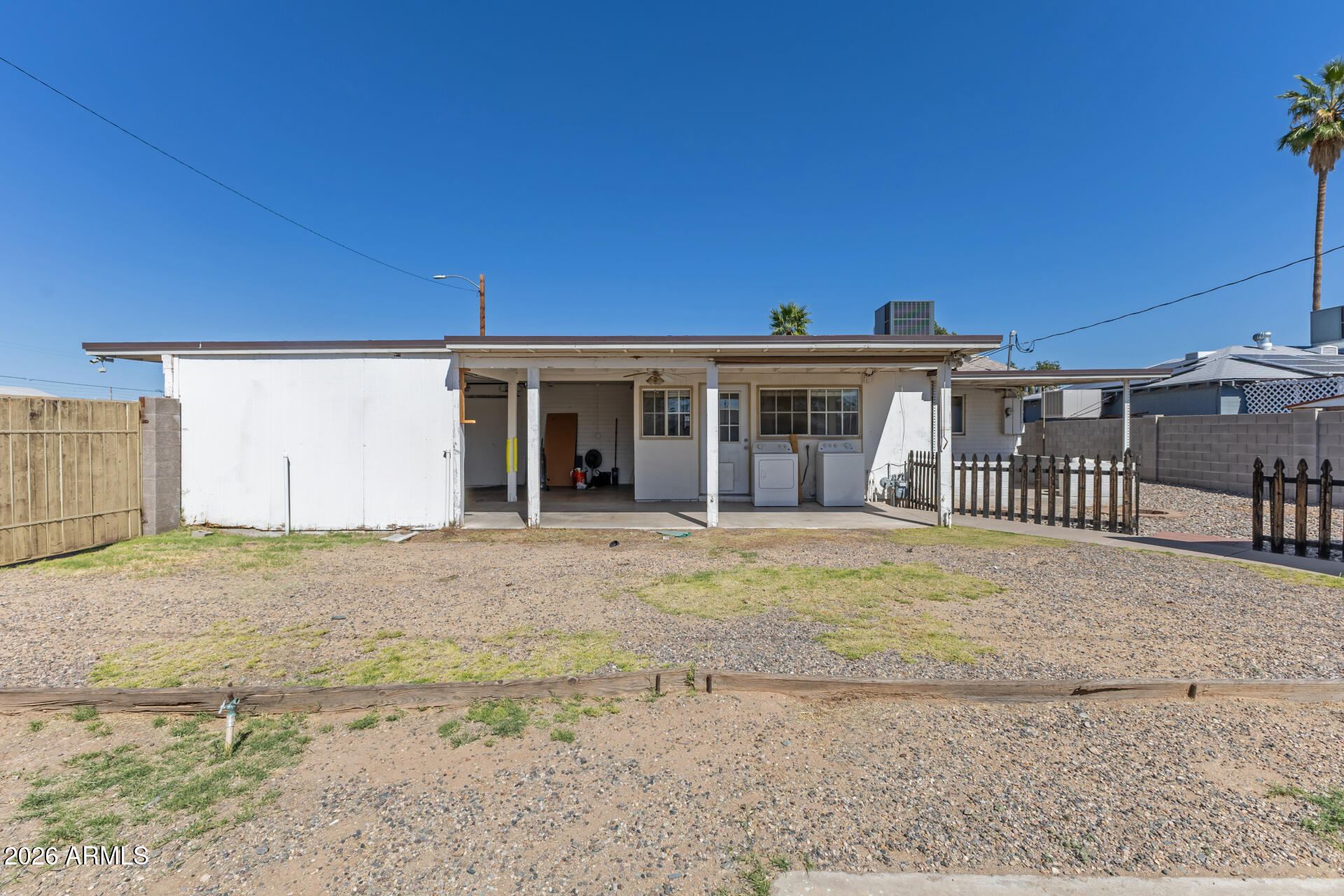 801 East Ruth Avenue Phoenix, AZ 85020 - Photo 32 of 35 a front view of a house with a garden