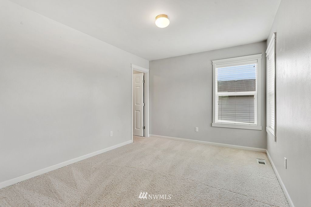19119 13th Avenue Southeast Bothell, WA 98012 - Photo 15 of 21 Gallery Image 15